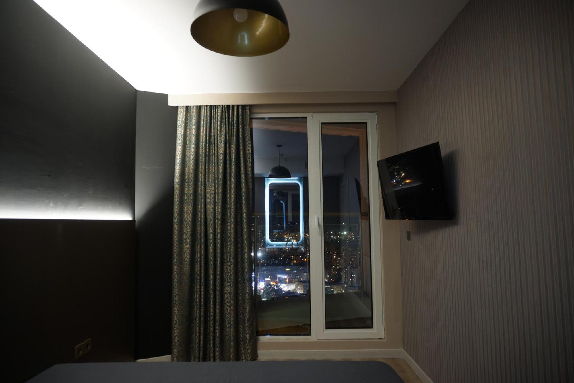 Royal Kate Spa Included, 32Nd Floor Skopje Bagian luar foto